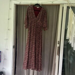 Deep V Floral maxi Dress (very Stevie nicks vibes)